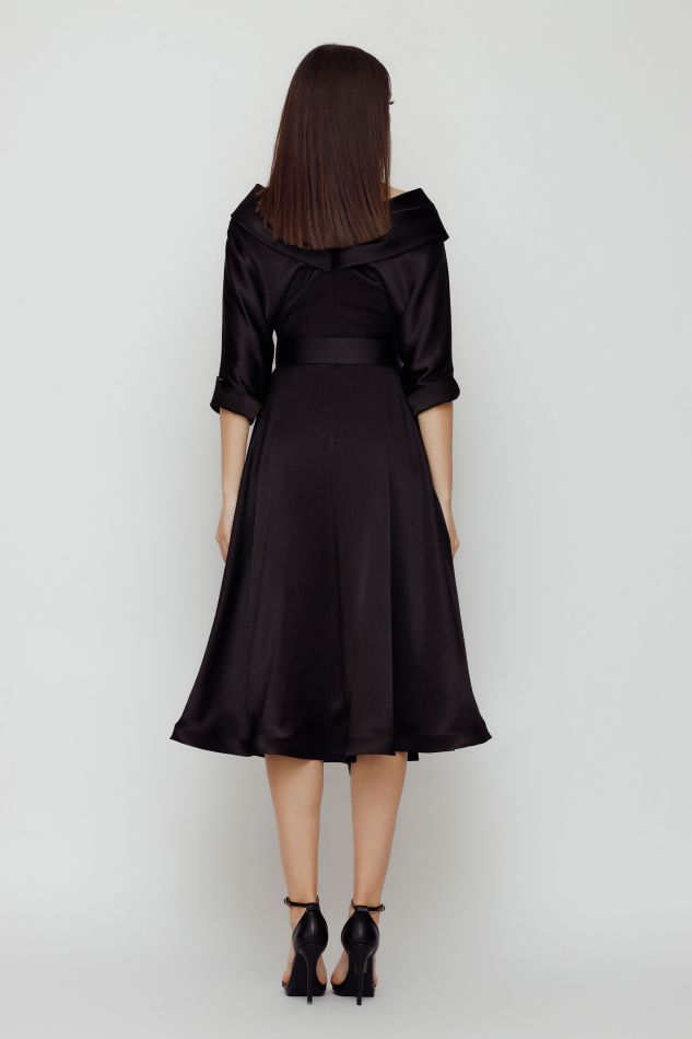 Rochie neagra eleganta