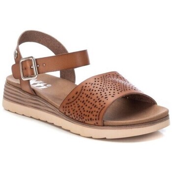 Sandale cu platforma 