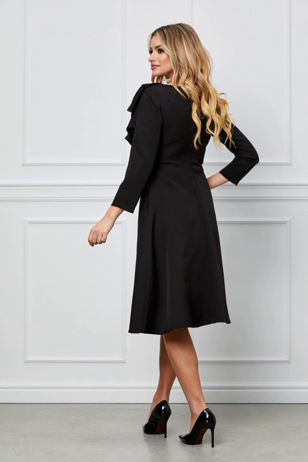 Rochie midi cu volane pe umar