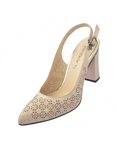 Pantofi decupati cu toc 