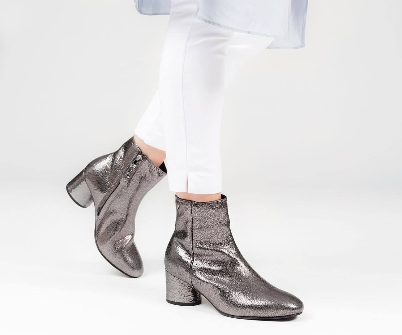 Botine confortabile din piele naturala gri metalizat