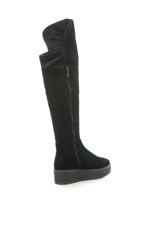 Cizme peste genunchi din piele naturala intoarsa