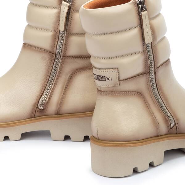 Botine confortabile din piele naturala