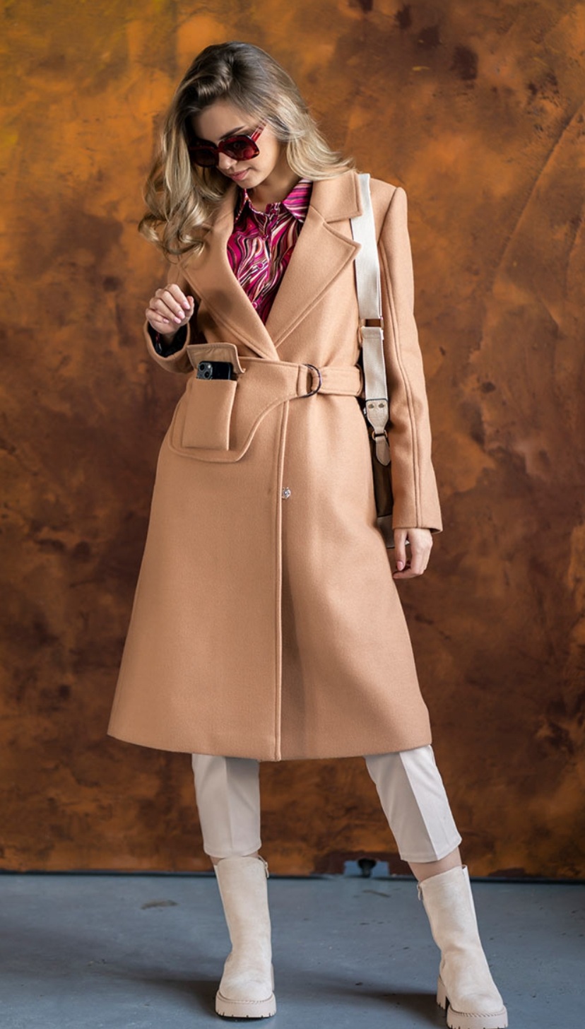 Palton gros din stofa cu buzunare functionale