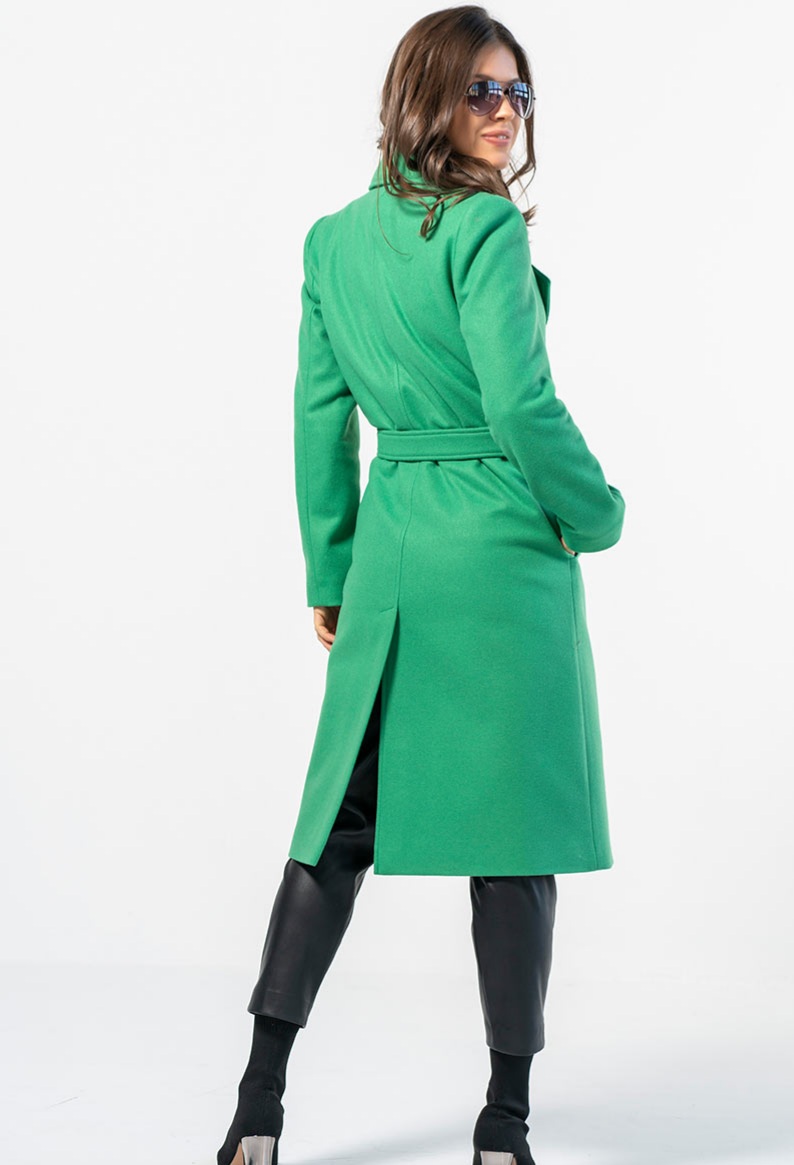 Palton gros din stofa cu buzunare functionale